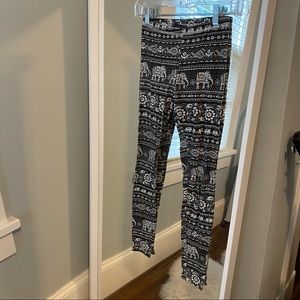 Truly Madly Deeply Elephant Paisley Legging